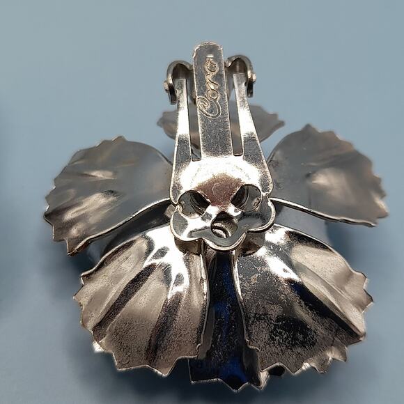 Vintage Coro Flower Brooch, Silver Tone Metal, Blue Rhinestone, Single Earring - Picture 5 of 10